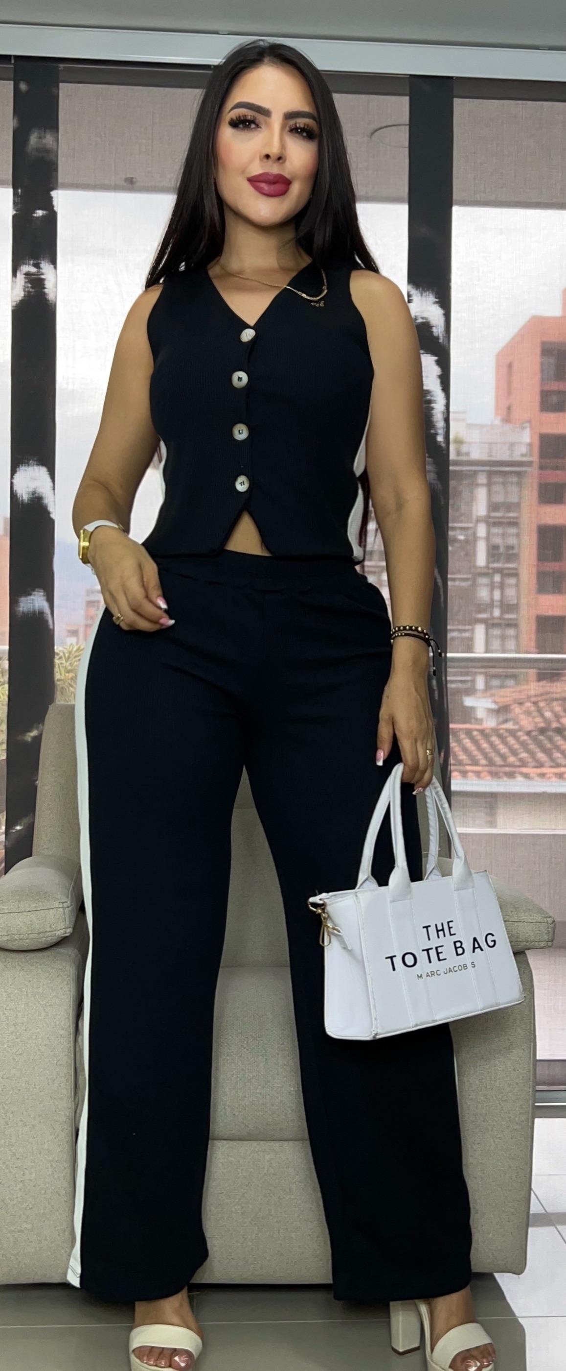 NUEVO CONJUNTO CHALECO GG